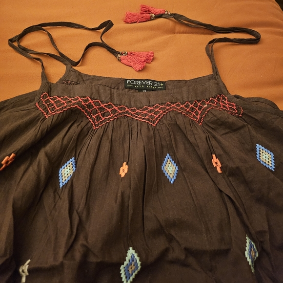 Forever 21+ Camisole Top. Plus Size XL! - Picture 6 of 6